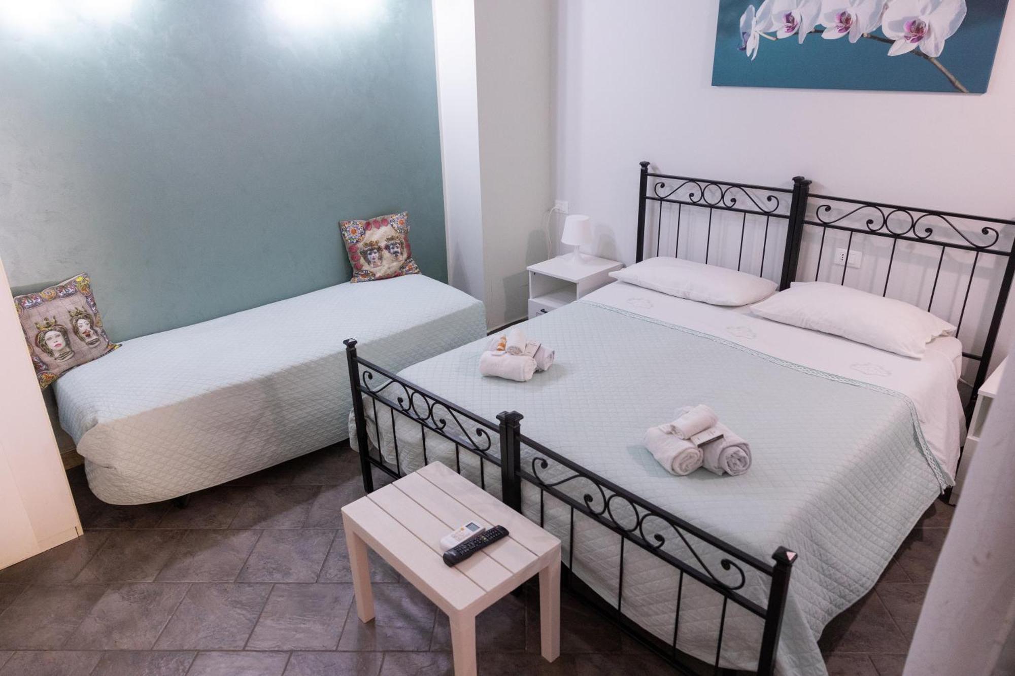 Sicily In Love 2 - Rooms & Breakfast Taormina Exteriör bild